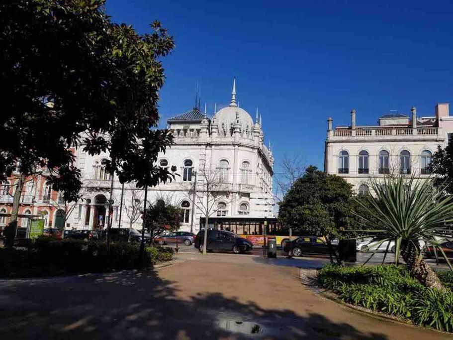 The White Suite Principe Real Lisboa Екстериор снимка