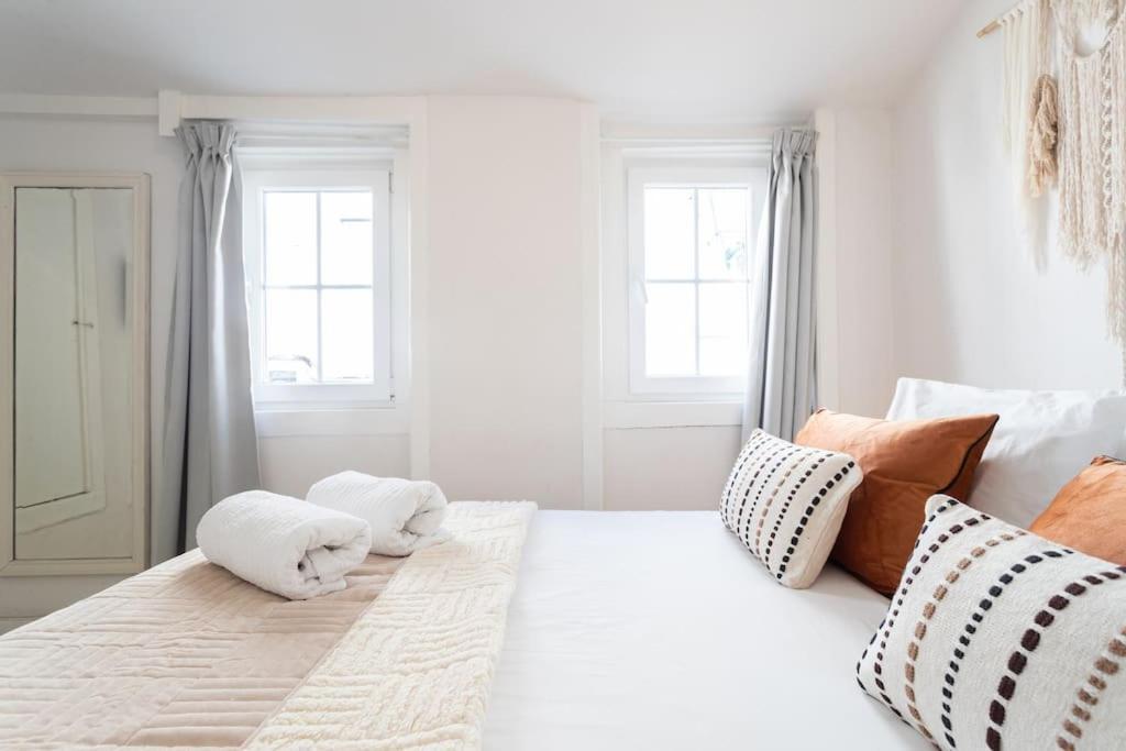 The White Suite Principe Real Lisboa Екстериор снимка